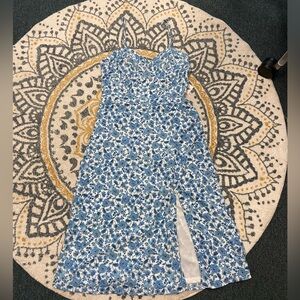 Blue/white floral sundress